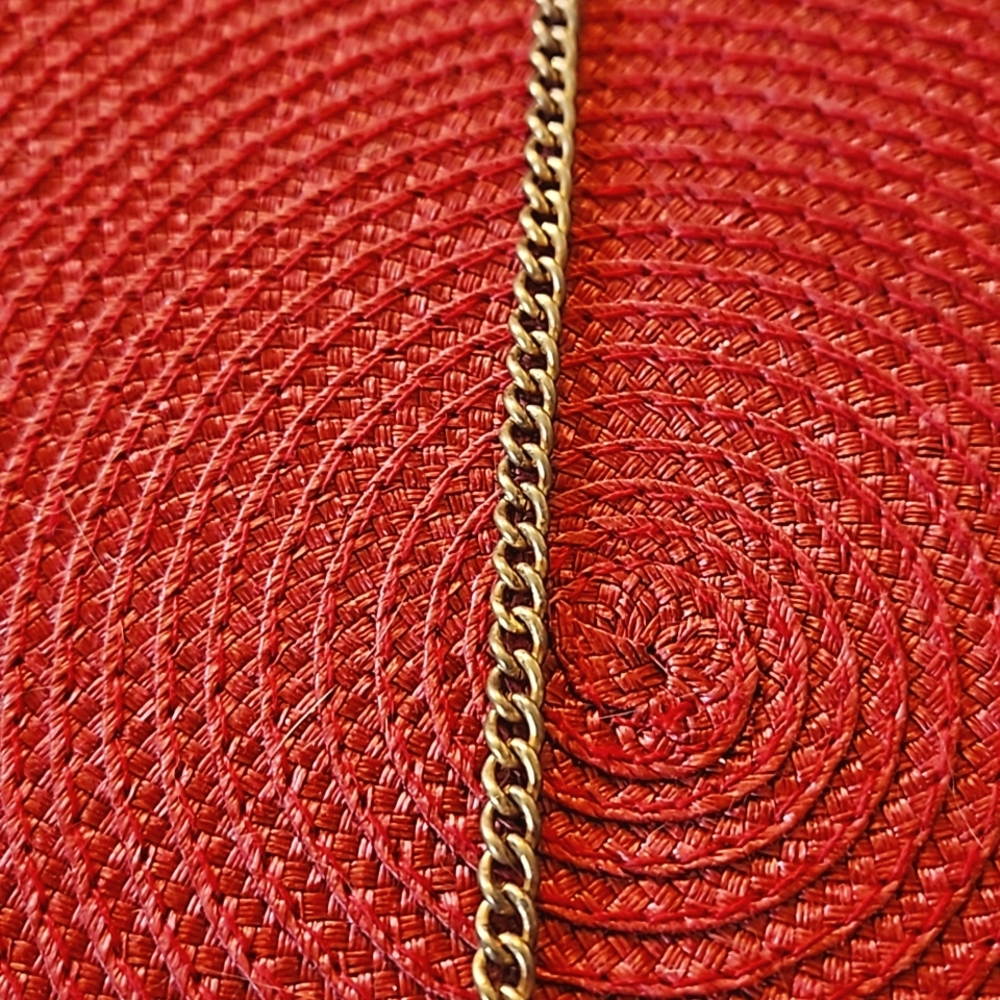 Tara Ware Brooch - Picture 3 of 3